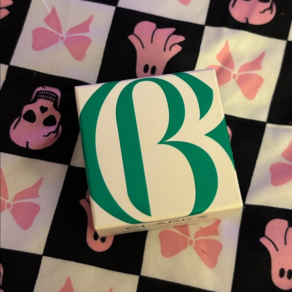 Clark’s Botanicals Deep Moisture Mask Redness Rescue & Daily Plumping Cream - Picture 7 of 8